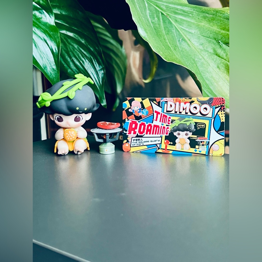 POP MART Dimoo Time Roaming Series “The Sausage Guard of Fort”